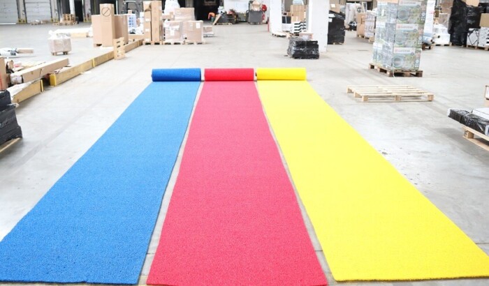 Sécurisation de la circulation piéton sur chantier - tapis antidérapant haute visibilité KINGPRO