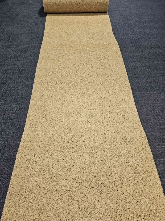 Tapis spaghetti PVC 12mm beige KINGPRO - circulation extérieure sécurisée